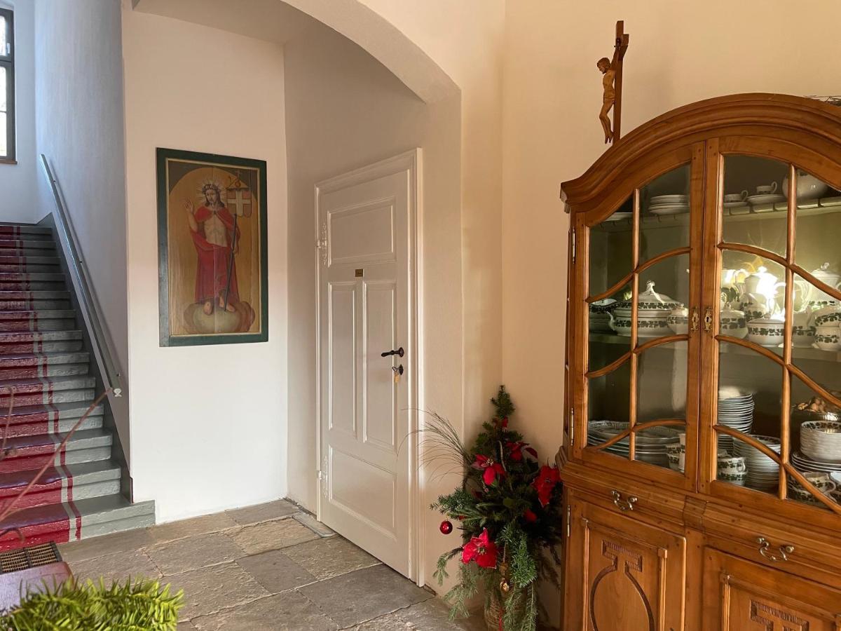 Apartamento Altes Pfarrhaus Papstdorf Exterior foto